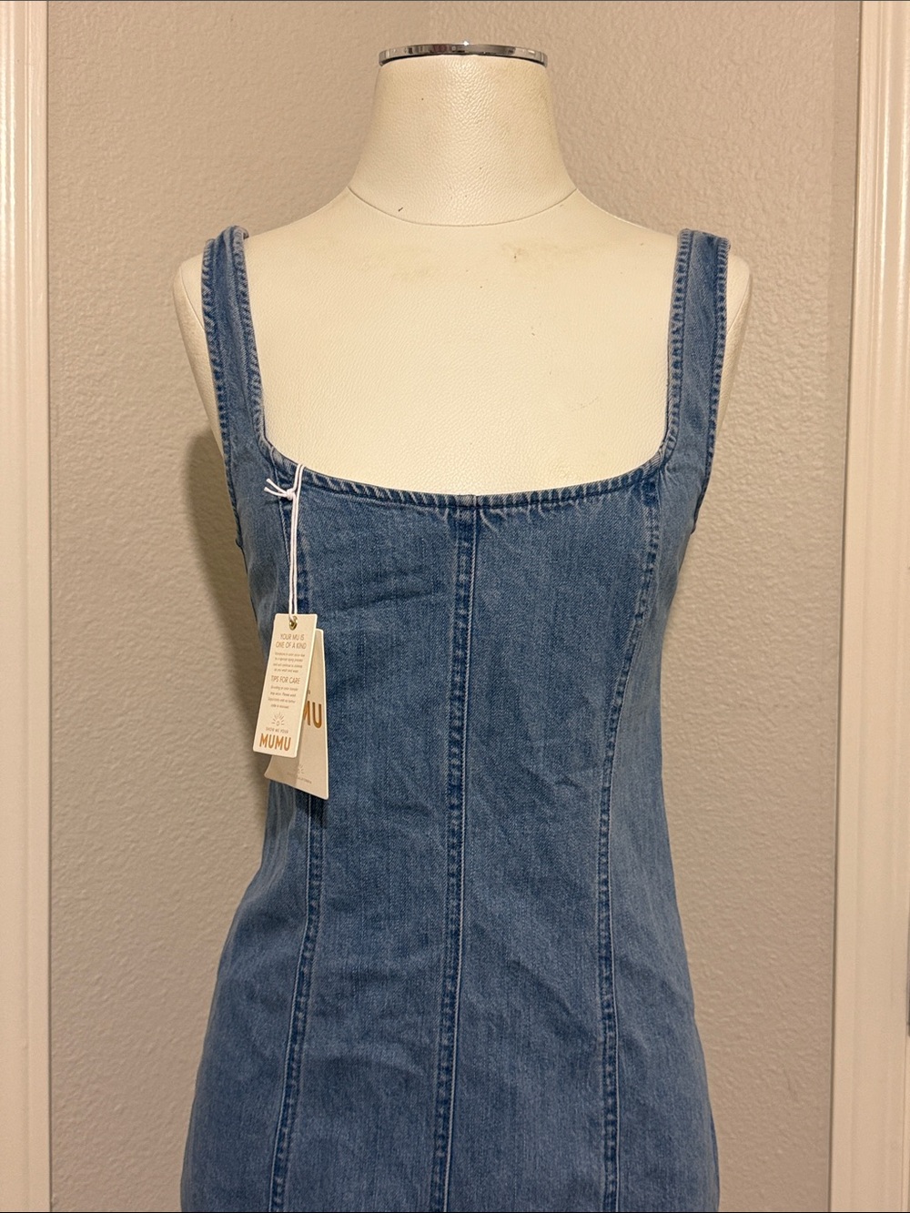Show Me Your Mumu Steph Denim Light Mini Dress Open Back Cotton Vacay - Picture 4 of 8